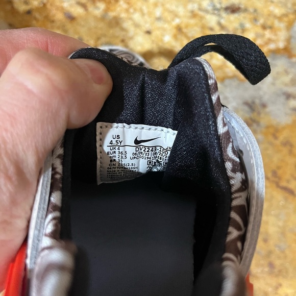 Nike Hurache size 4.5 - Picture 7 of 8